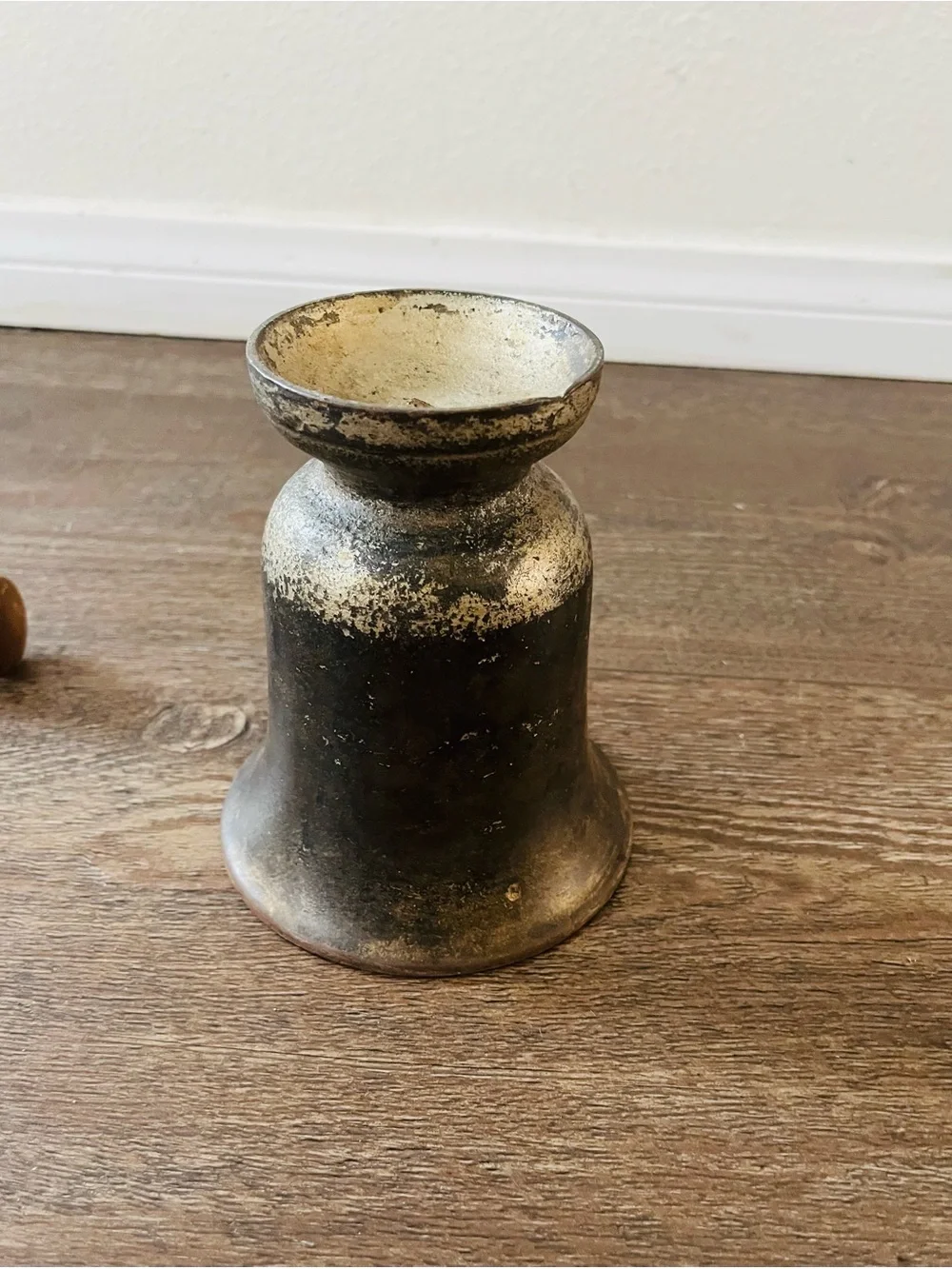 Rustic Brown Metal Mortar and Pestle - Home Kitchen